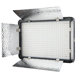 Осветитель светодиодный Godox LED500LRW накамерный