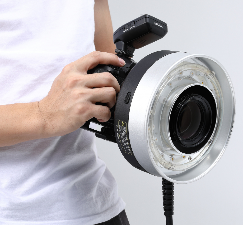 Products_R1200_Ring_Flash_Head_For_AD1200Pro_02.jpeg